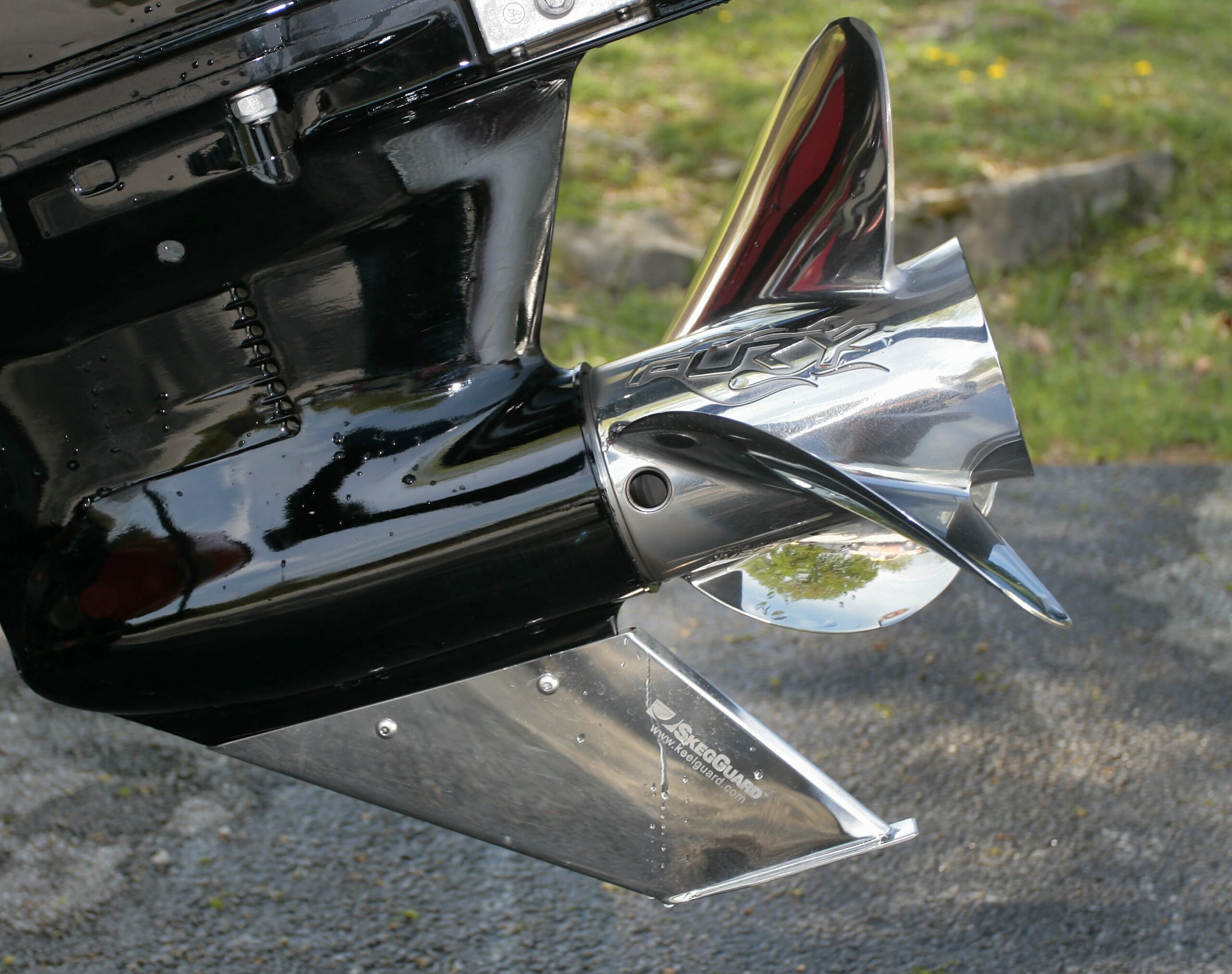 Johnson 27101 Megaware Skeg Guard - Image 2